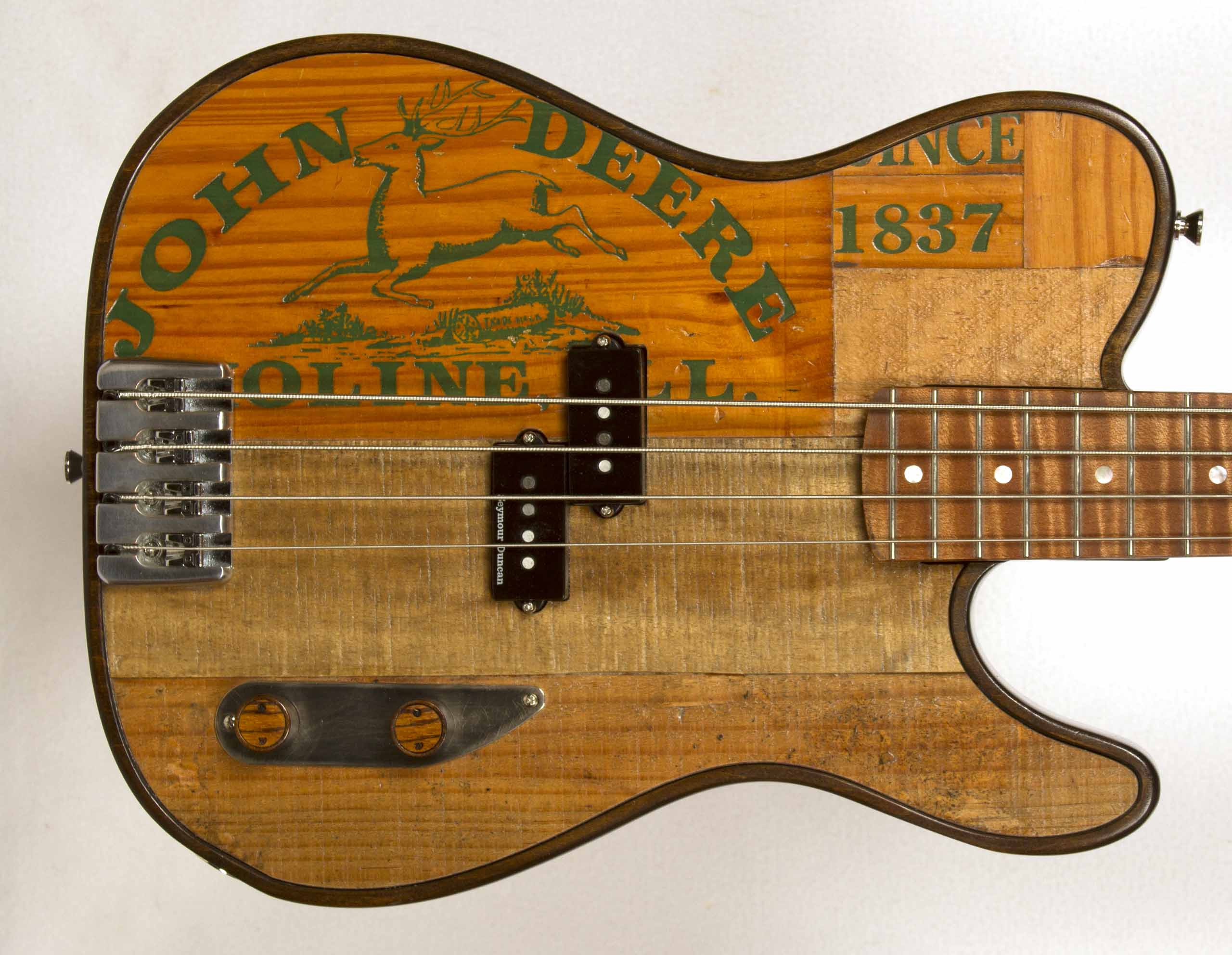 JD 1837 - #241011 Maverick Bass VintageW